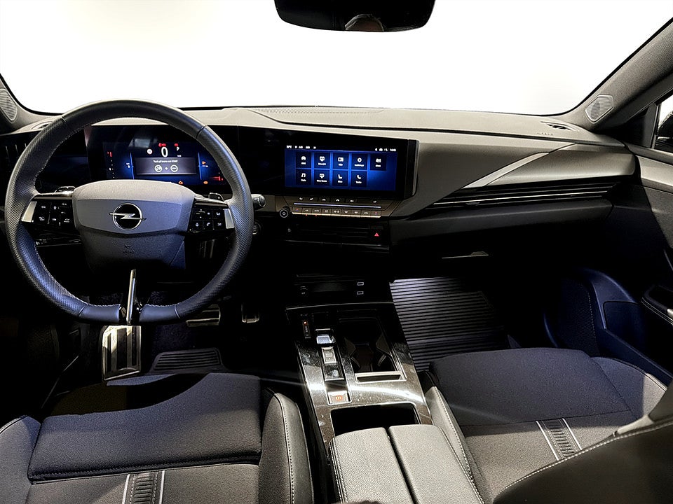 Bild på Opel Astra ST GS 1.2 PT 130hk Aut KAMPANJRÄNTA 3,99%