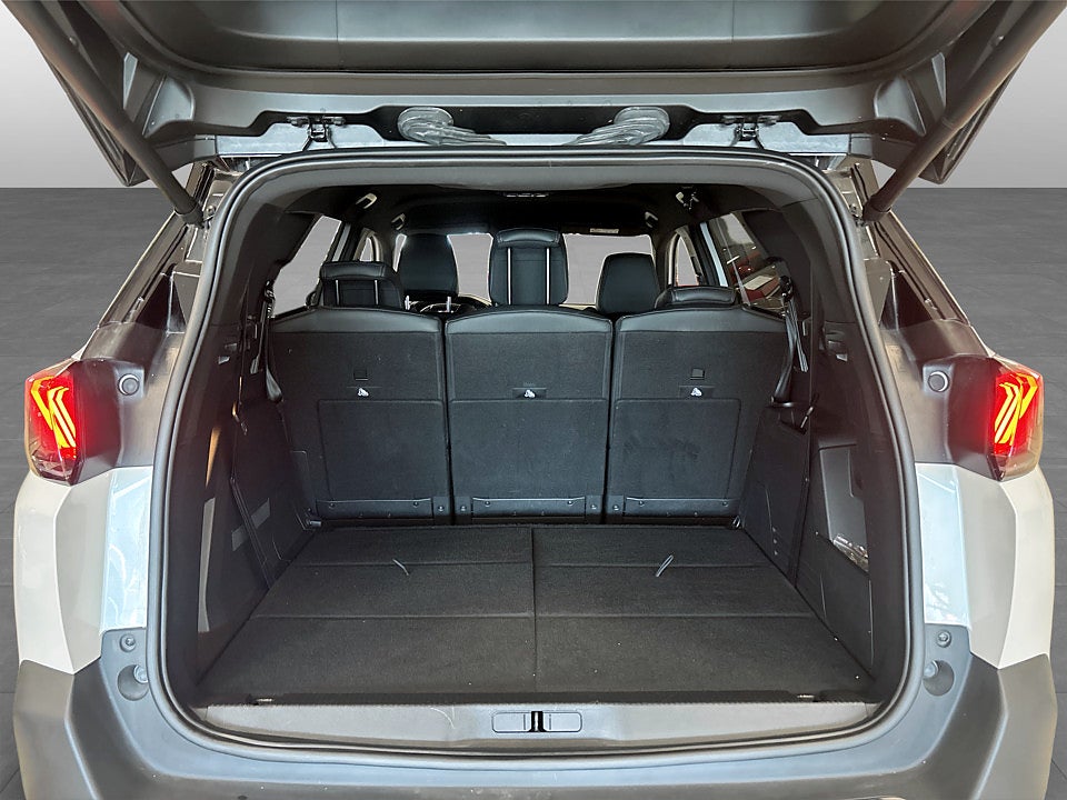 Bild på Peugeot 5008 GT 1.2 PT 130hk Aut 7-SITS B-KAMERA