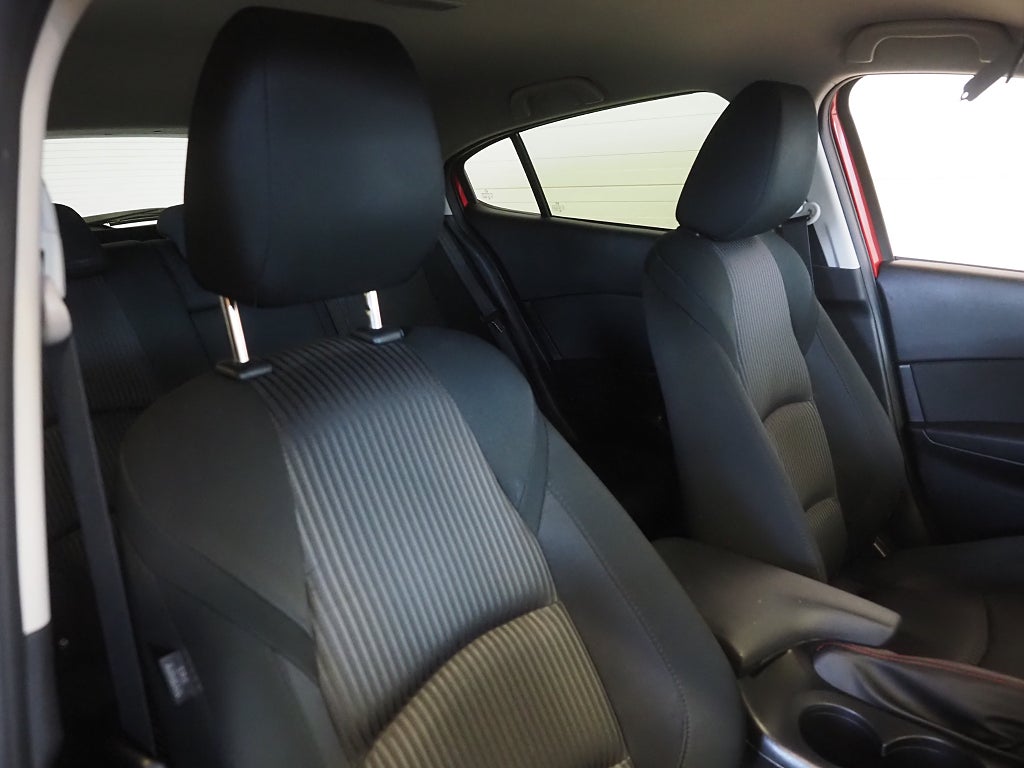 Mazda 3 Sport 2.0 120hk SKYACTIV-G Automat | Dragkrok | Navi | 2014