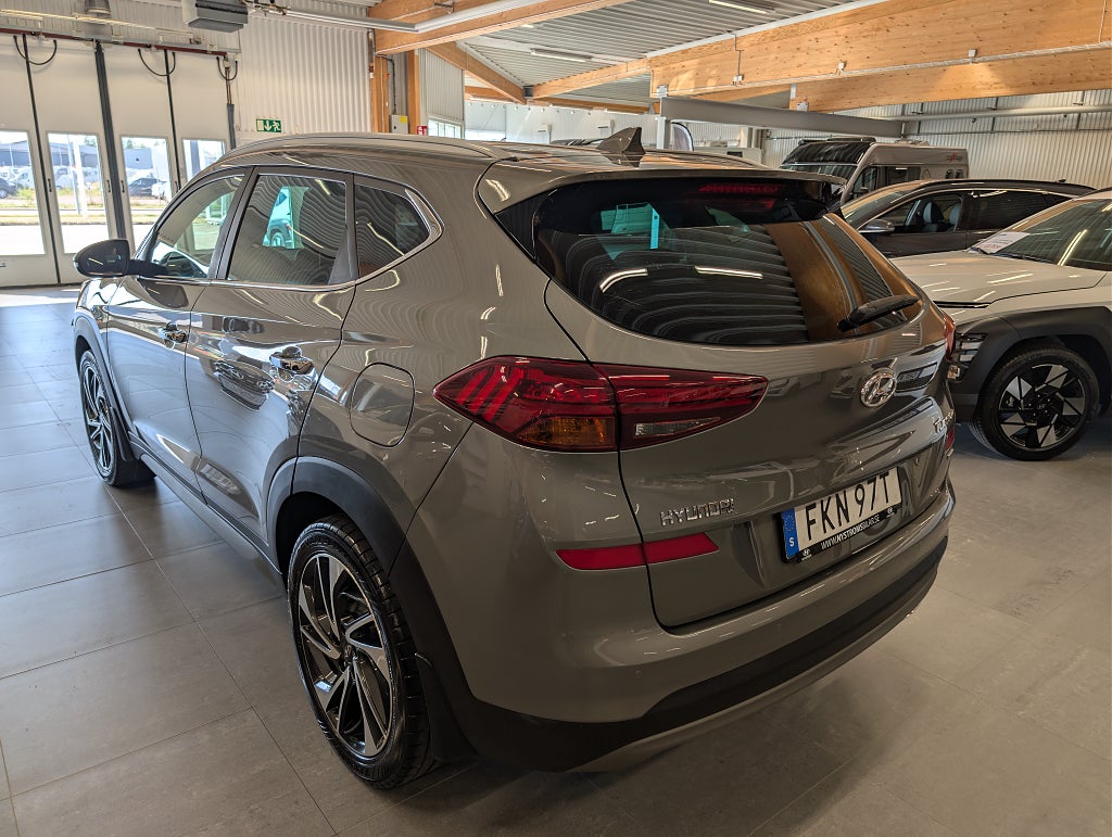 Hyundai Tucson 1.6 T-GDI 4WD DCT Premium M-värm/V-hjul thumbnail