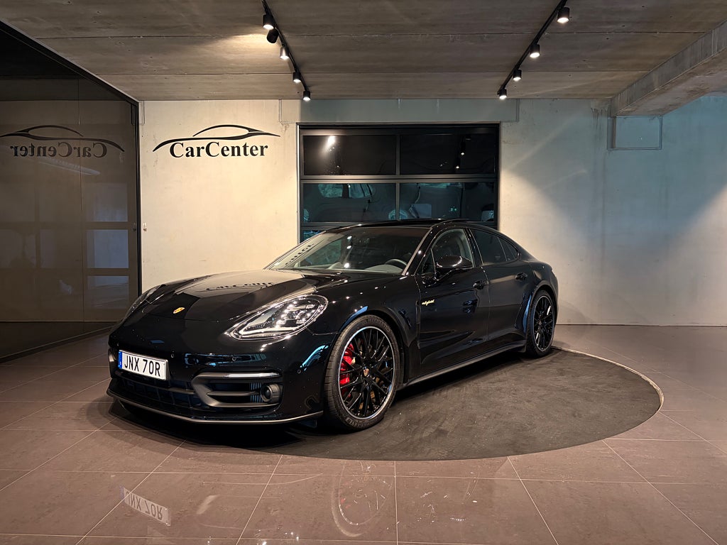 Porsche Panamera 4S E-Hybrid*21" Fälg*Låga 2200mil*Se Spec*