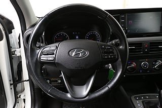 Halvkombi Hyundai i10 15 av 23