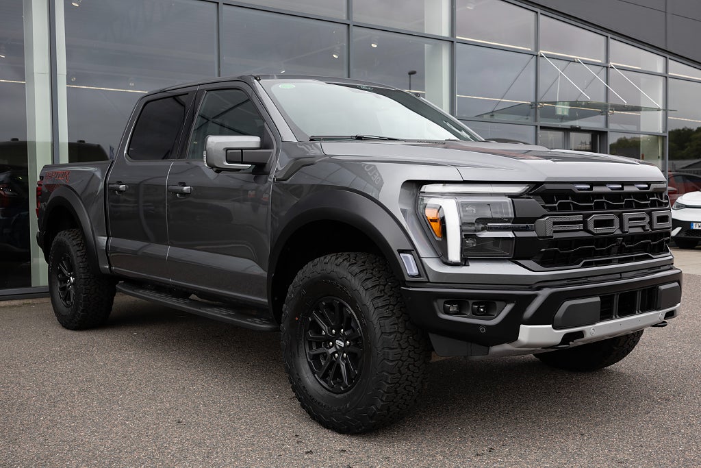 Ford F-150 NYA RAPTOR 2026 / FOX RACING SHOX / OMG LEVERANS