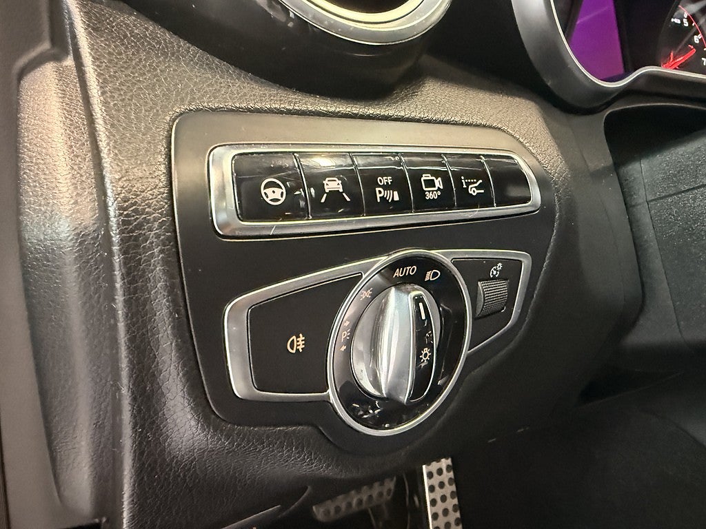 Mercedes-Benz C63 S 2016 - miniatyr 23