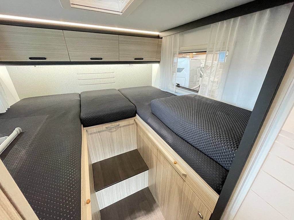 Sun Living A 75 SL / B-körkort / AC-Bodel / 5bältad / 900mil / El-patron / - Sun Living