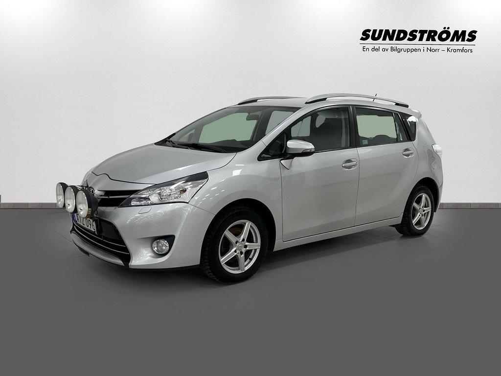 Toyota Verso 1.8 Valvematic 7-sits Drag V-hjul 