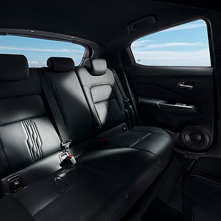 SUV Nissan Juke 3 av 4