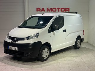 Transportbil - Skåp Nissan NV200