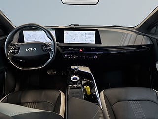Kia EV6 77.4 kWh AWD GT-Line S&V-hjul/Drag/Meridian/HuD/Pvärm – bild 8