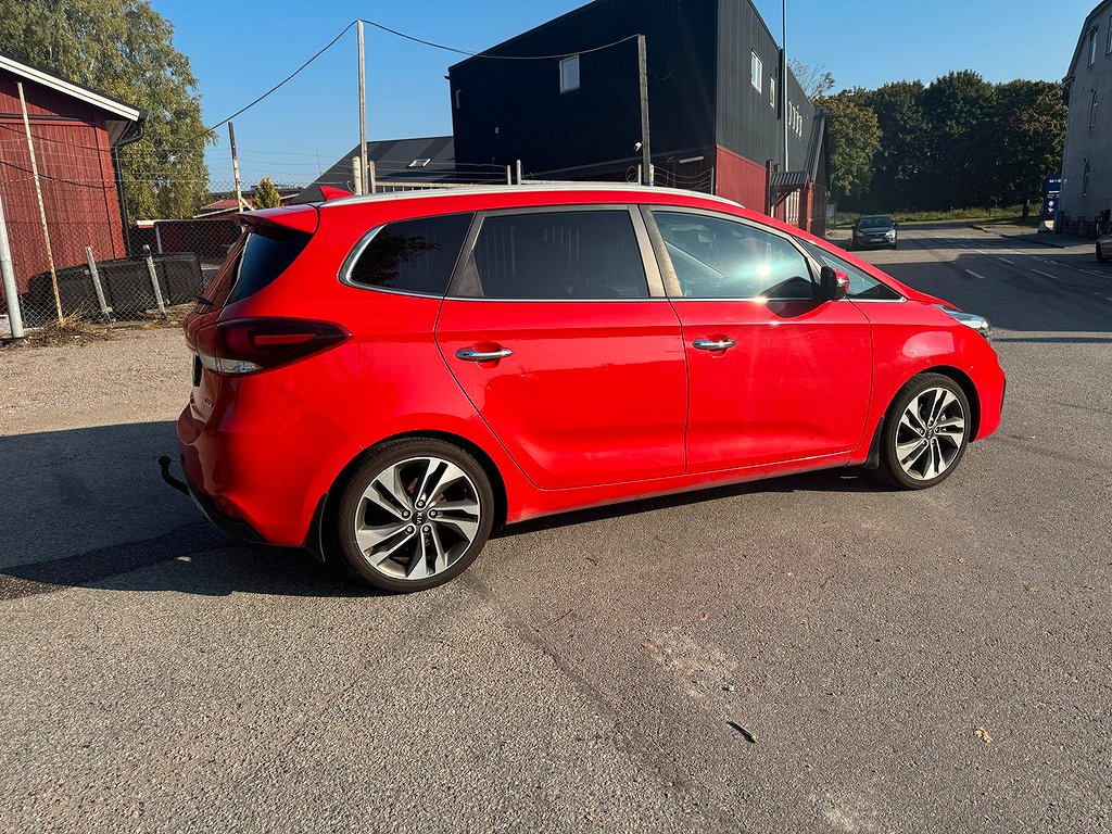 Kia Carens 1.7 VGT DCT GLS Euro 6 VÄLVÅRDAD 7-Sits 