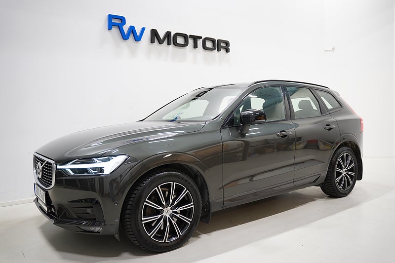 SUV Volvo XC60 1 av 32