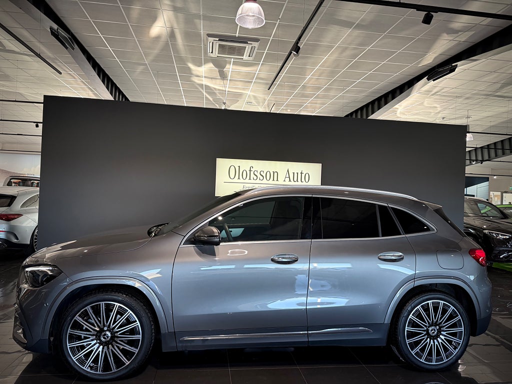 Mercedes-Benz GLA 200 AMG Drag Premium Burmester - bild 2