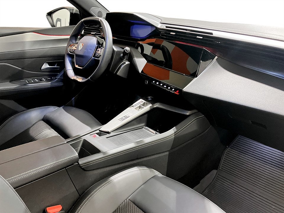 Bild på Peugeot 308 5D GT 1.2 PT 130hk Aut - 360-KAMERA, CARPLAY