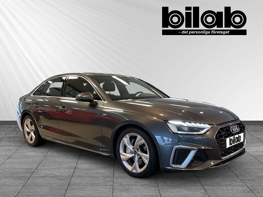 Audi A4 Sedan 40TFSI 204hk quattro S-line 360kamera,Matrix