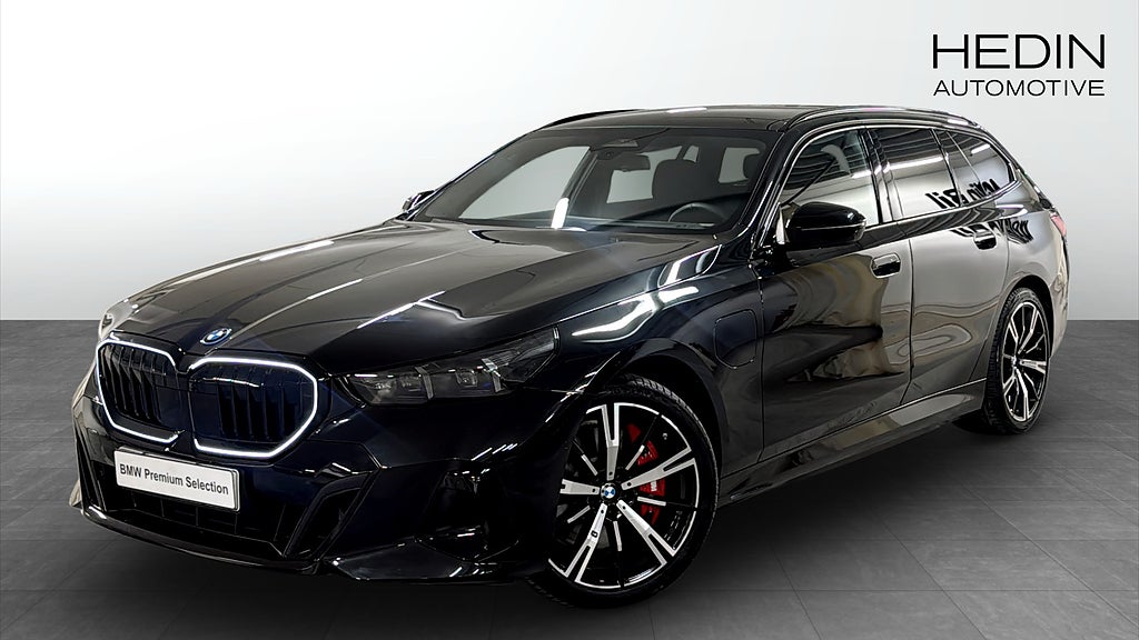 BMW 550 e xDrive Touring M Sport Pro / H&K / Pano / Head-up