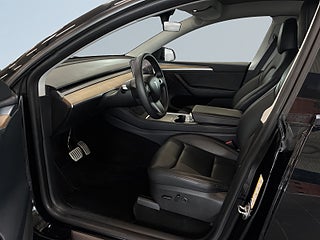 Tesla Model Y Performance S&V-Hjul/Drag/Pano/Backkam/Värmepump/MOMS – bild 6