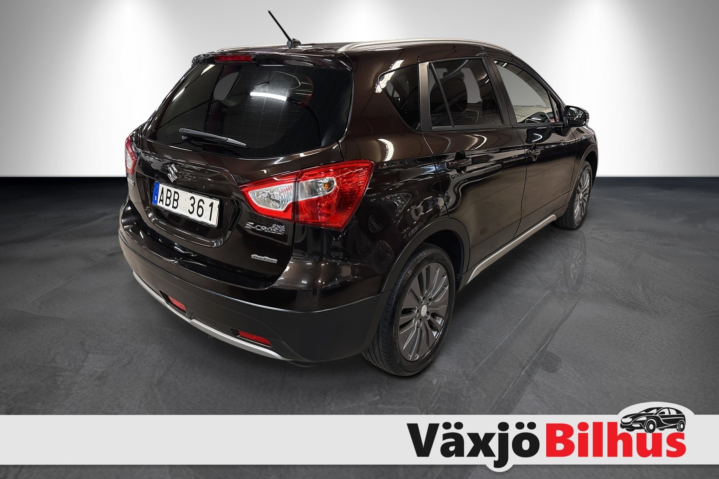 Suzuki S-Cross SX4 1.6 120HK, AWD 2014, bild 4/35