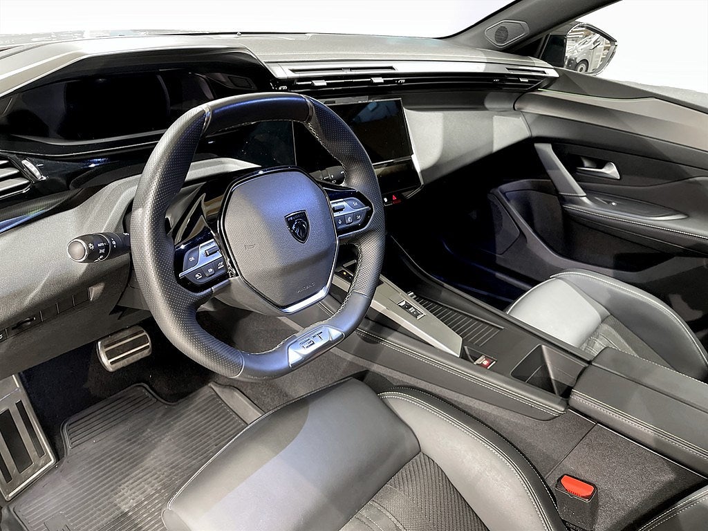 Bild på Peugeot 308 SW GT 1.2 PT 130hk Aut - ELSTOL,360-KAMERA