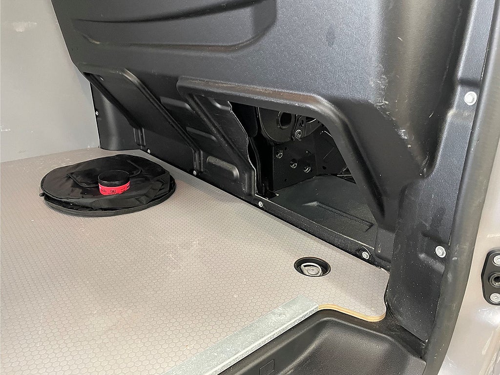 Bild på Peugeot e-Expert PRO+ 75kWh 136hk Aut L3 - B-KAMERA,M-VÄRM,1 ÄGARE