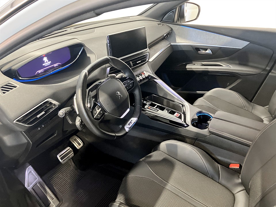 Bild på Peugeot 3008 GT 1.2 PT 130hk Aut B-KAMERA CARPLAY
