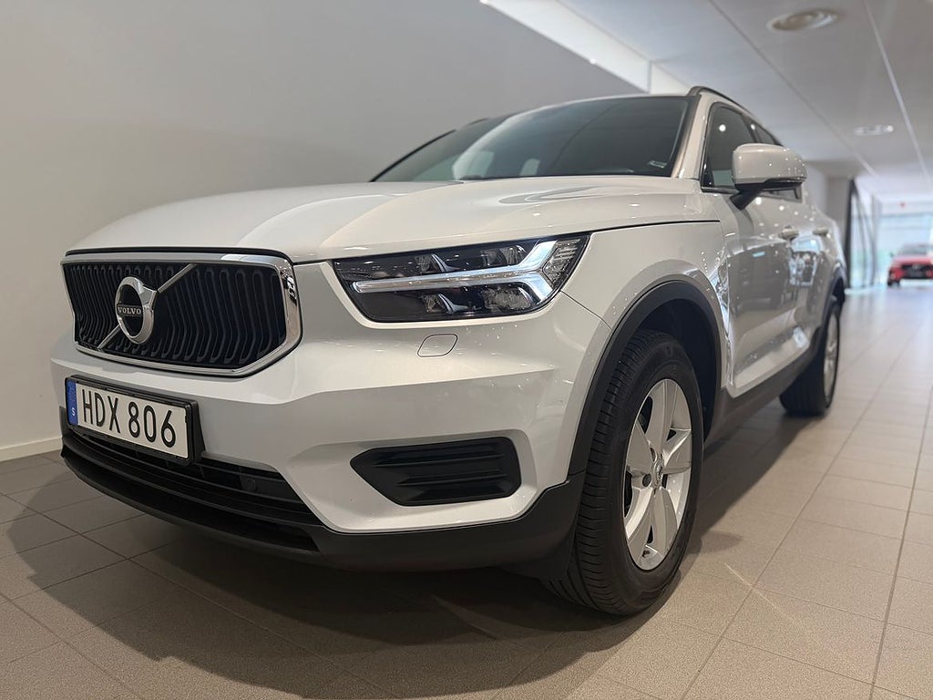 Volvo XC40 T3 FWD aut Edition / Navigation / Farthållare...