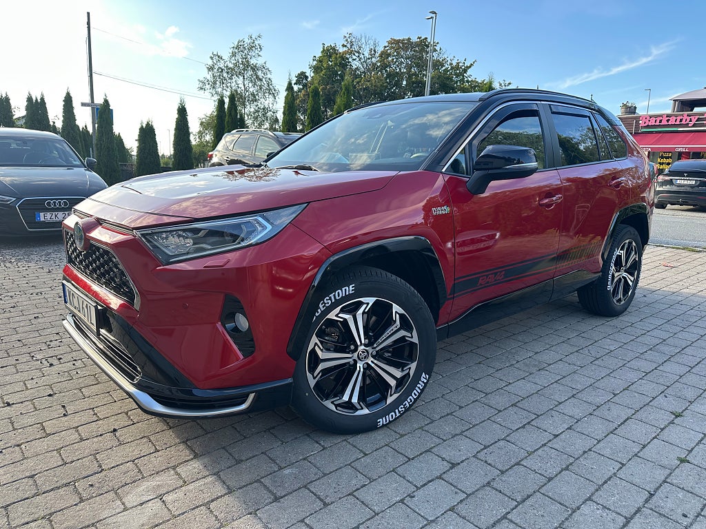 Toyota RAV4 Plug-in Hybrid E-CVT Style Premium /SOV Hjul/JBL