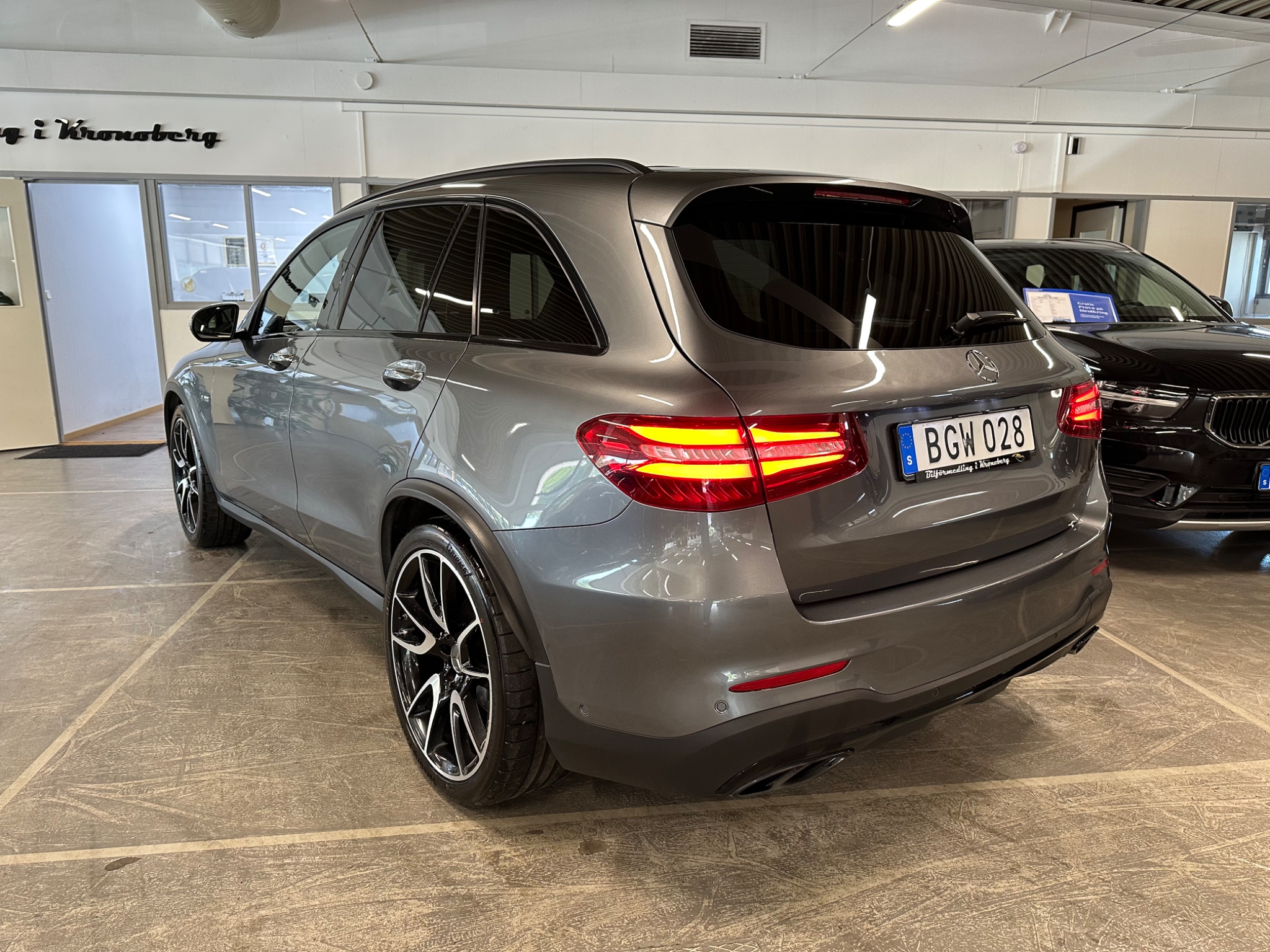 Mercedes-Benz GLC 2017, bild 4/54