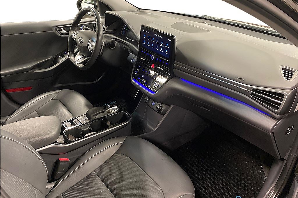 Hyundai IONIQ Premium +, Nav, rattvärme, Läder