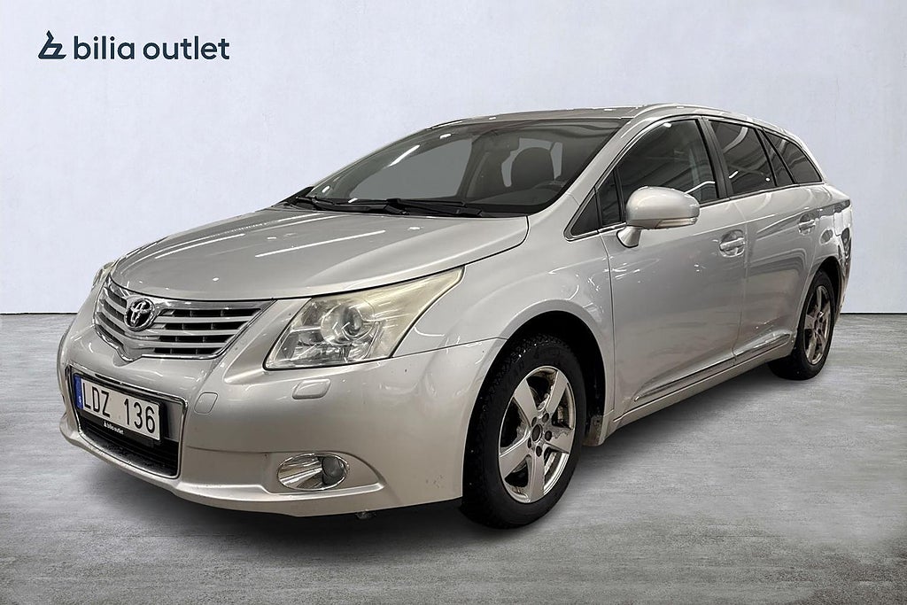 Toyota Avensis 1.8 VVT-i Dragkrok Backkamera (147hk)