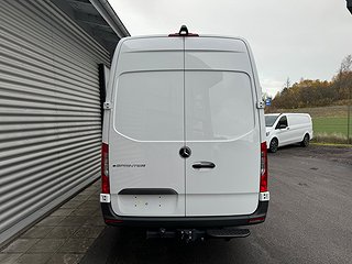 Transportbil - Skåp Mercedes-Benz Sprinter 13 av 20