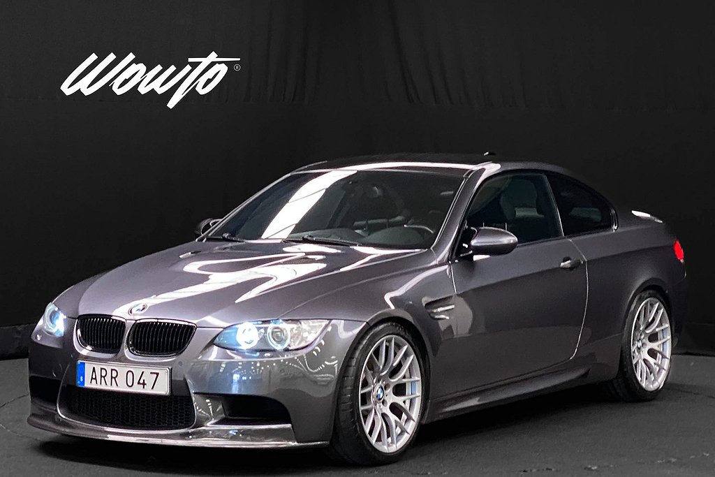 BMW M3 Coupé V8 420HK Manuell /Navi /Kolfiber /SE SPEC