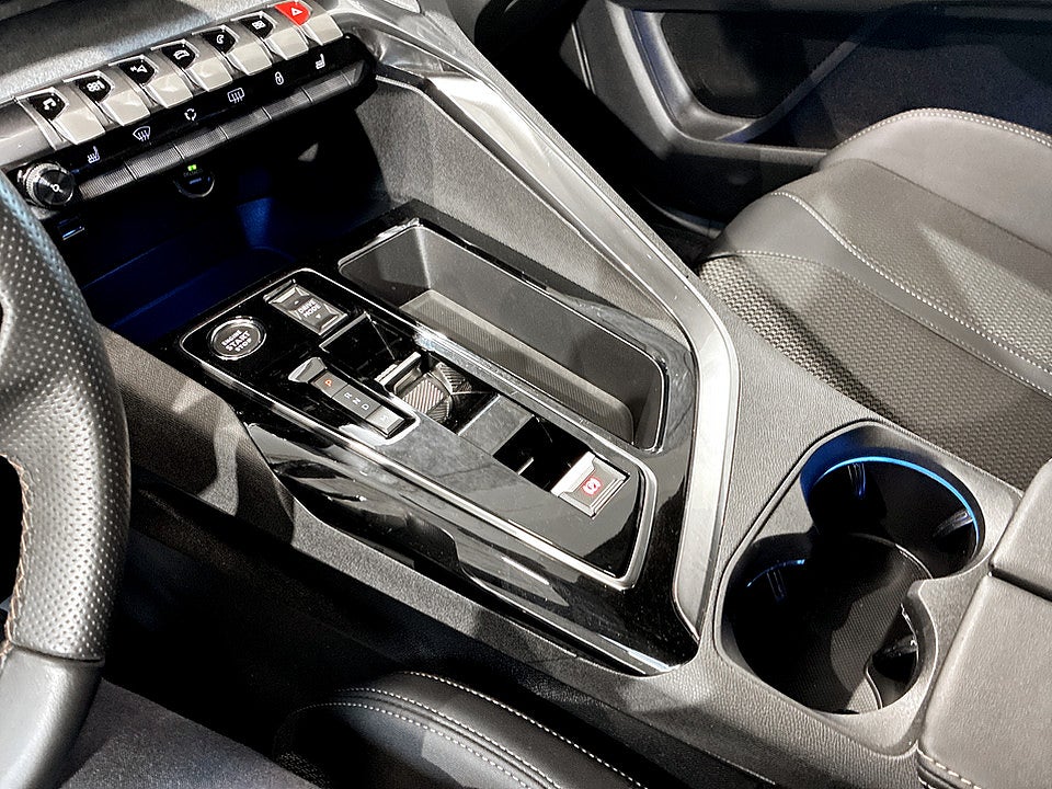 Bild på Peugeot 3008 GT 1.2 PT 130hk Aut B-KAMERA NAVI
