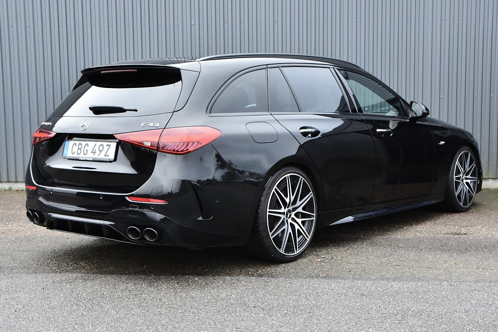 Mercedes-Benz C43 2023 - miniatyr 2