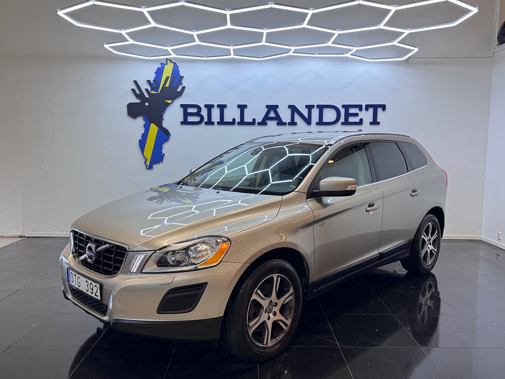 Volvo XC60 D5 AWD Geartronic Summum-Drag-0%Ränta-Euro 5