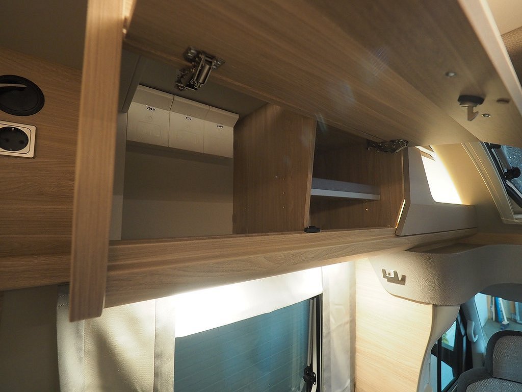 Knaus Van Ti Plus 650 MEG Platinum 4X4 I ALDE I AUT I 177hk 2023