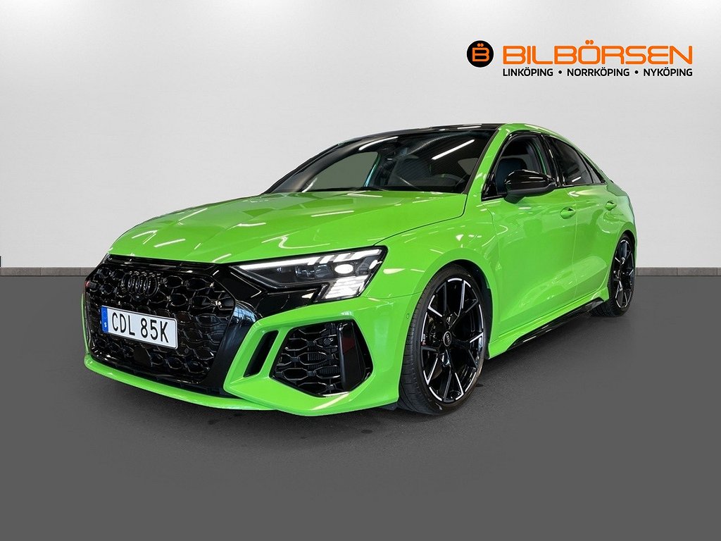 Audi RS3 Sedan 2.5 TFSI Panorama RS-Design Plus B&O HUD 