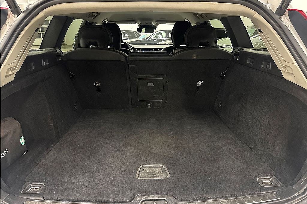 Volvo V60 T6 TwEn AWD PHEV, Läder, Teknikpkt PRO, Harman K, 340hk