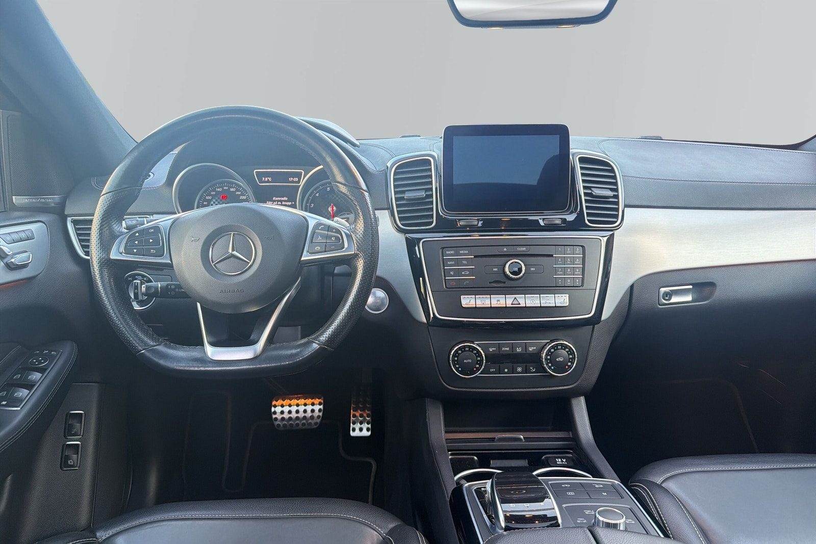 Mercedes-Benz GLE 450 AMG 4MATIC Coupé Sport Edit Värmare HUD Luftfj Drag 2016 - miniatyr 11