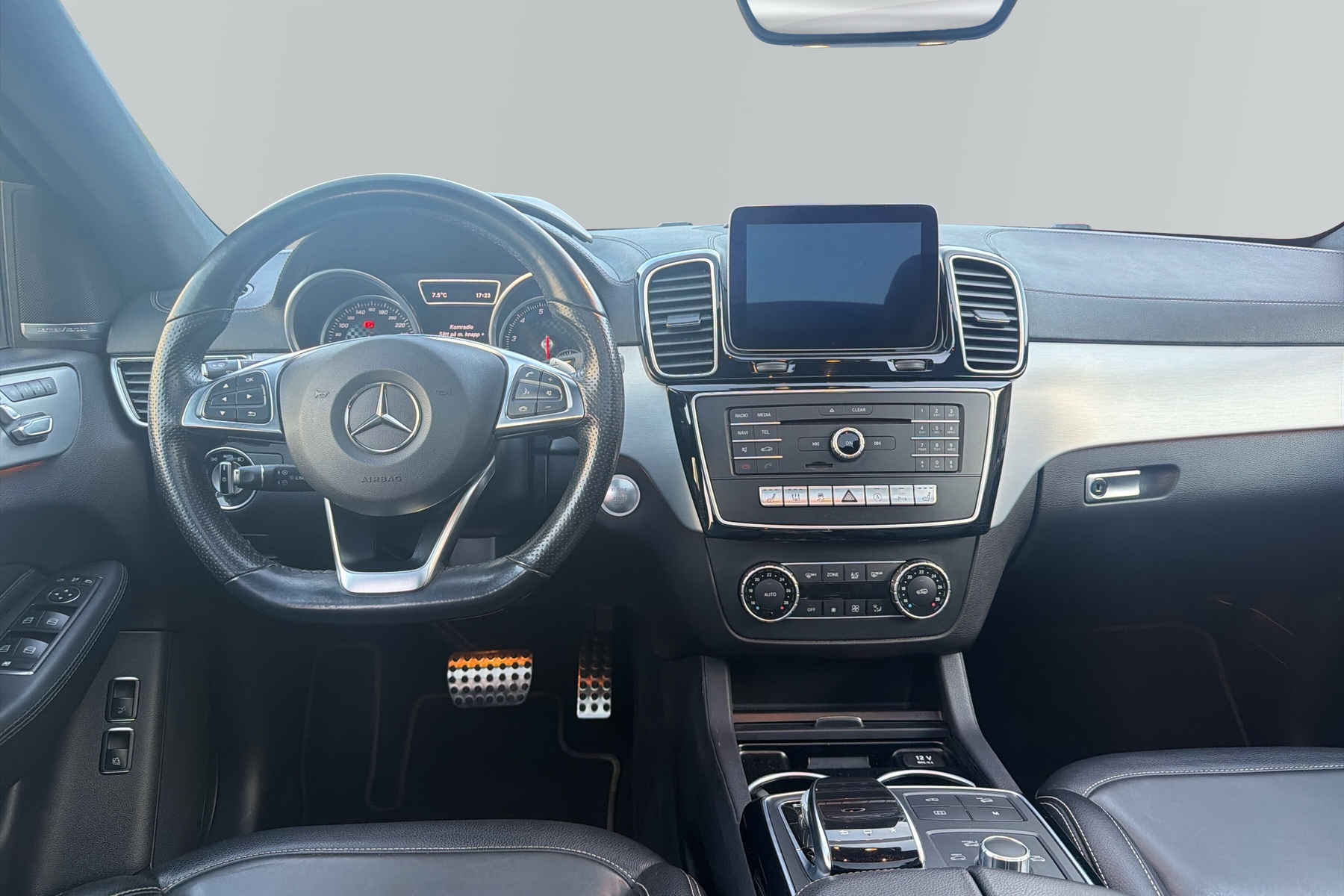 Mercedes-Benz GLE 450 AMG 4MATIC Coupé Sport Edit Värmare HUD Luftfj Drag 2016 - miniatyr 33