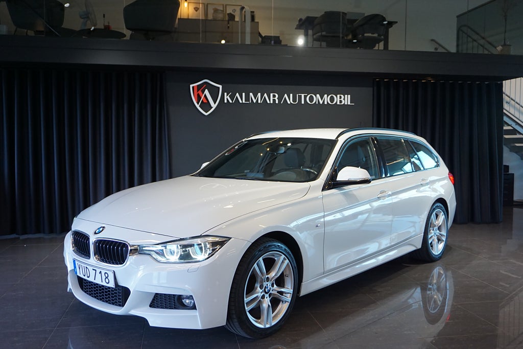 BMW 320 i xDrive Touring M Sport 184hk Navi Drag Svensksåld