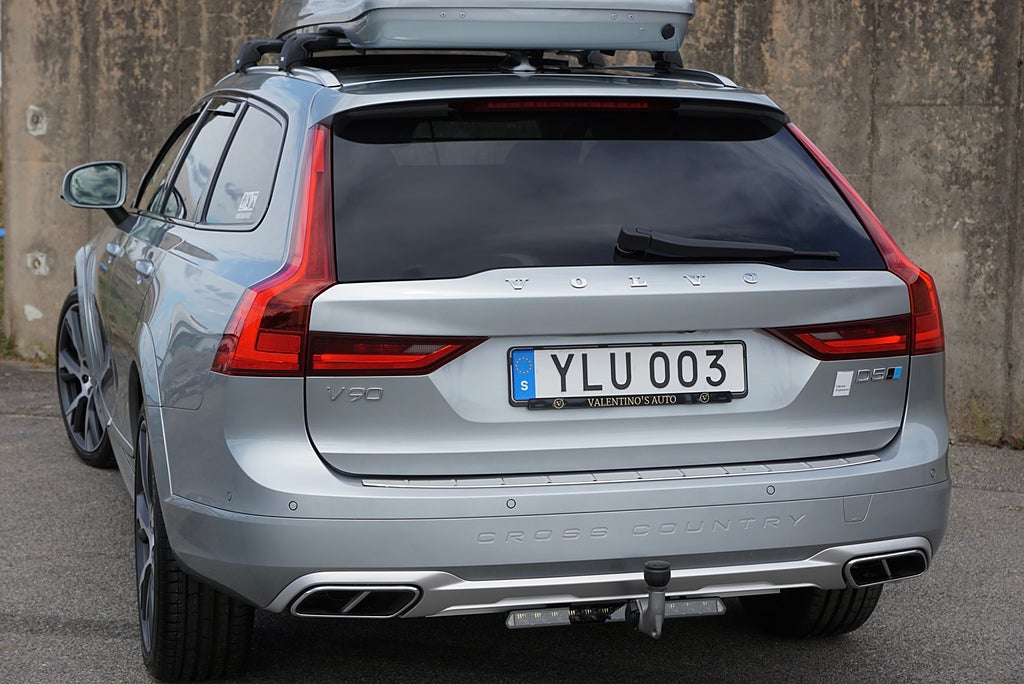 Volvo V90 Cross Country D5 AWD Inscription|800mil|B&W|360°|HuD|Pano|SA