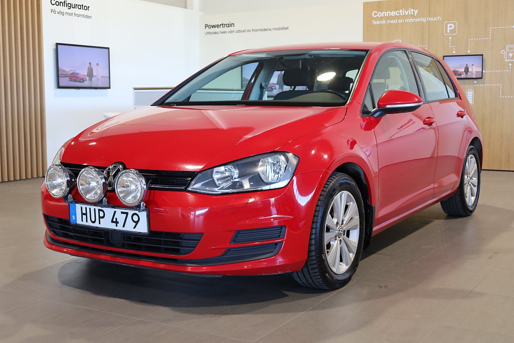 Volkswagen Golf 5-dörrar 1.6 TDI  4Motion Drag Värmare Blåtand Carplay 2016