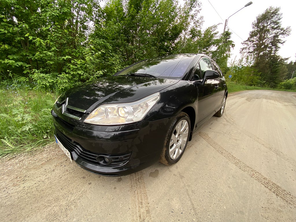 Citroën C4 2,0 VTR-Edition 136hk *MOV/Xenon/Led-Ramp/Bas/Tonade*