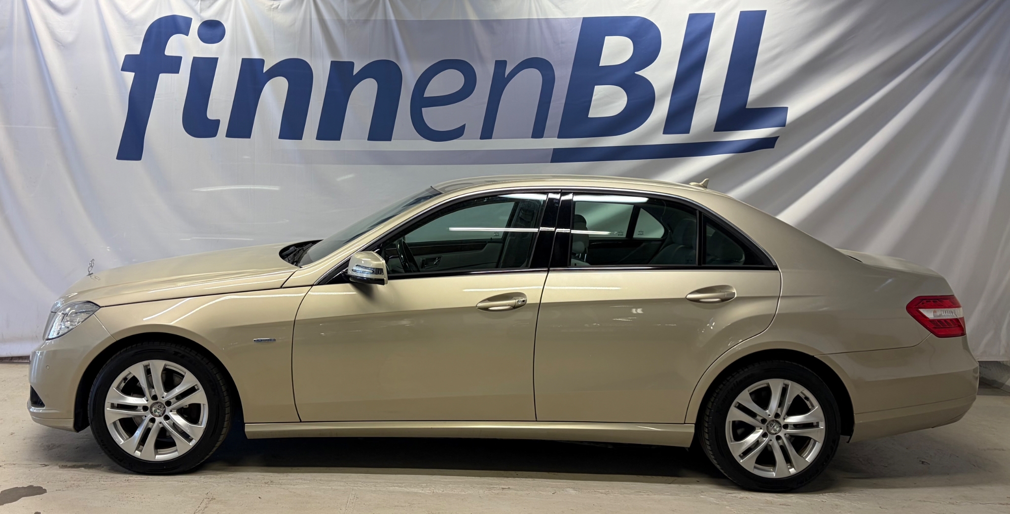 Mercedes-Benz E 2010, bild 2/27