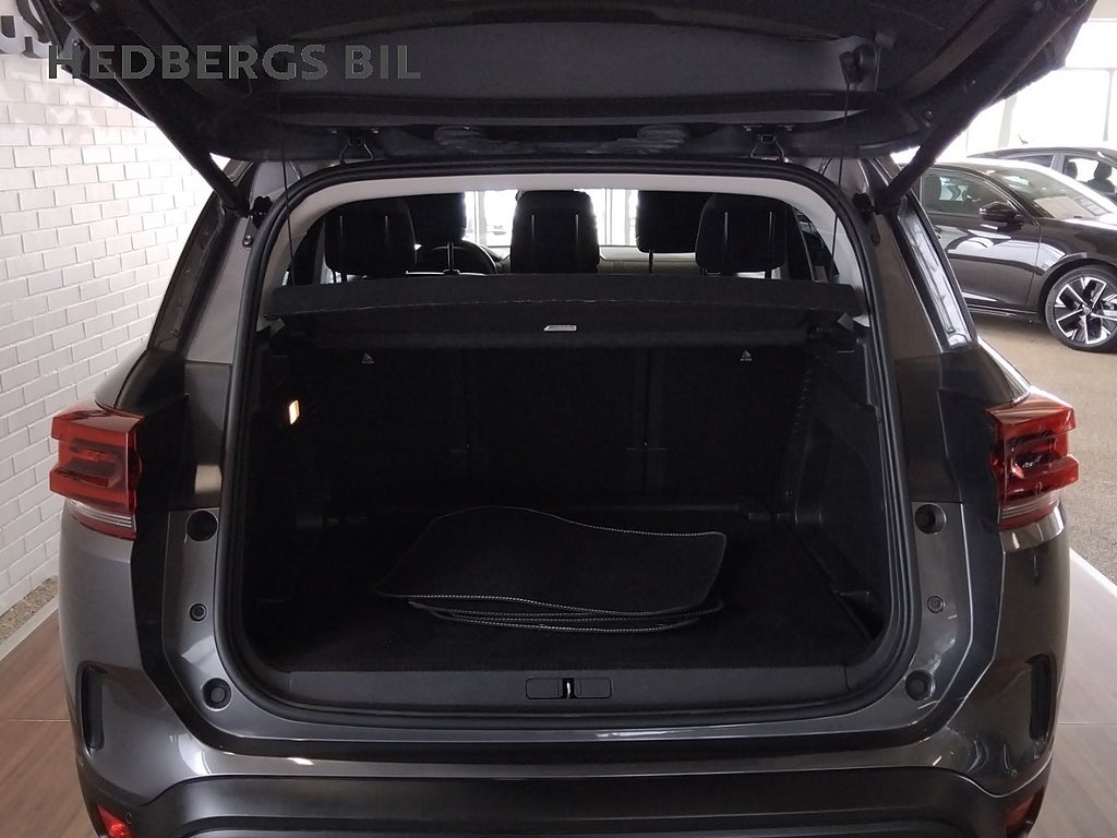 Citroën C5 Aircross 1.2 PureTech Shine Exclusive 130HK Automat thumbnail