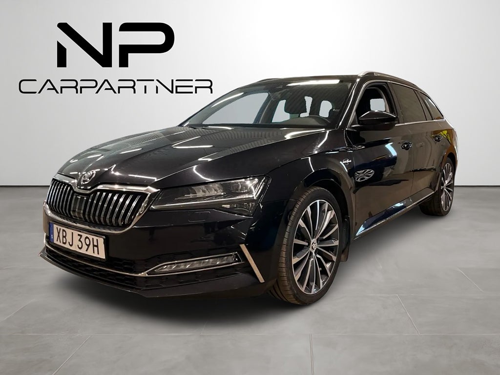 Skoda Superb 2.0 TDI 4x4, Laurin & Klement , Cockpit , MOMS, Pano