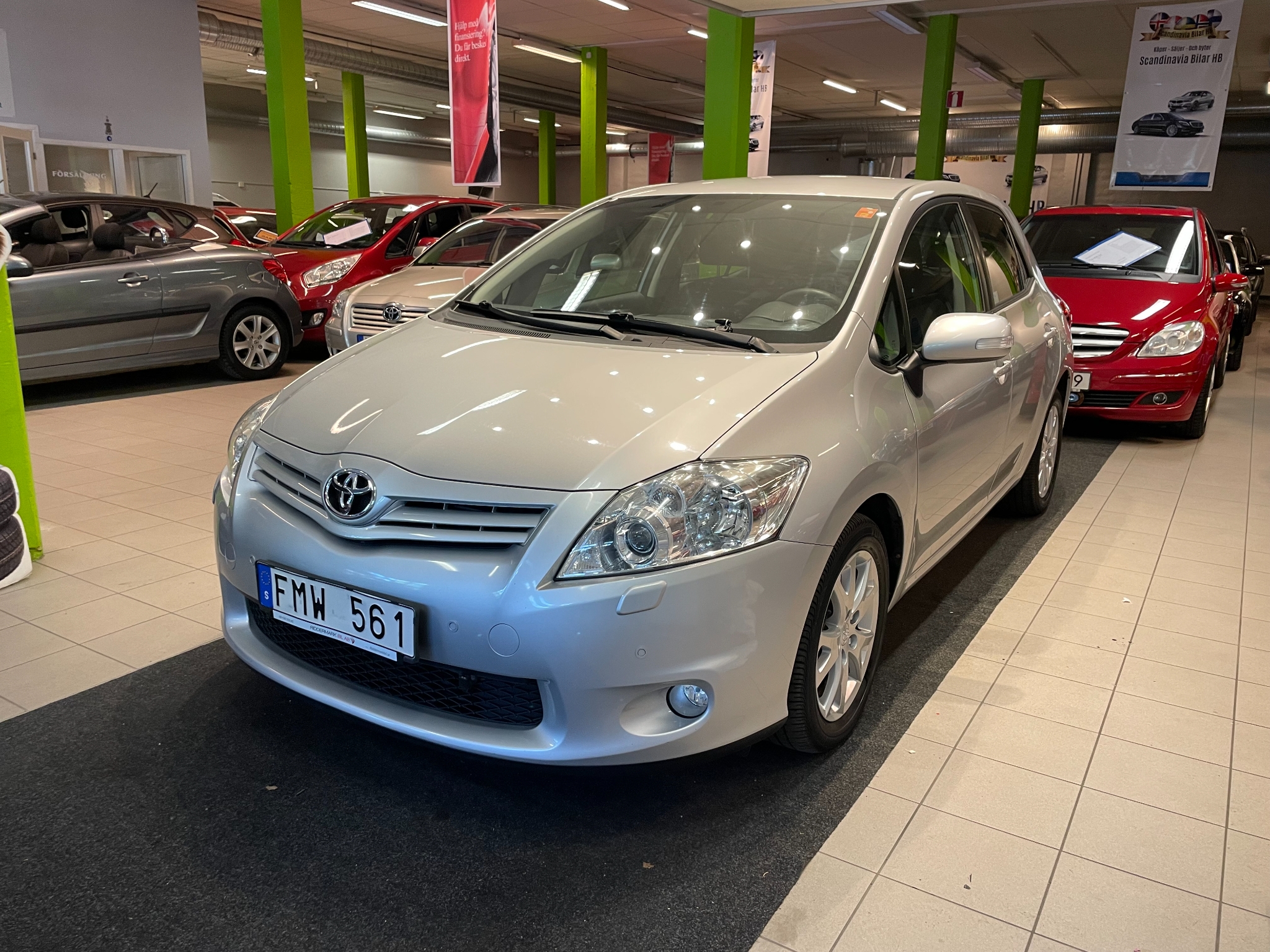 Toyota Auris 5-dörrar 1.6 AUTO 2012, bild 3/46