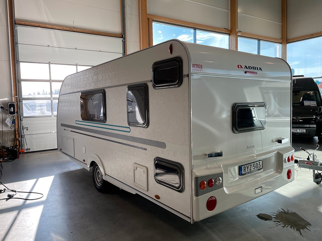 Adria Aviva 522 PK /Barnkammare / 7 bäddar / Solcell / Tält/ - Adria