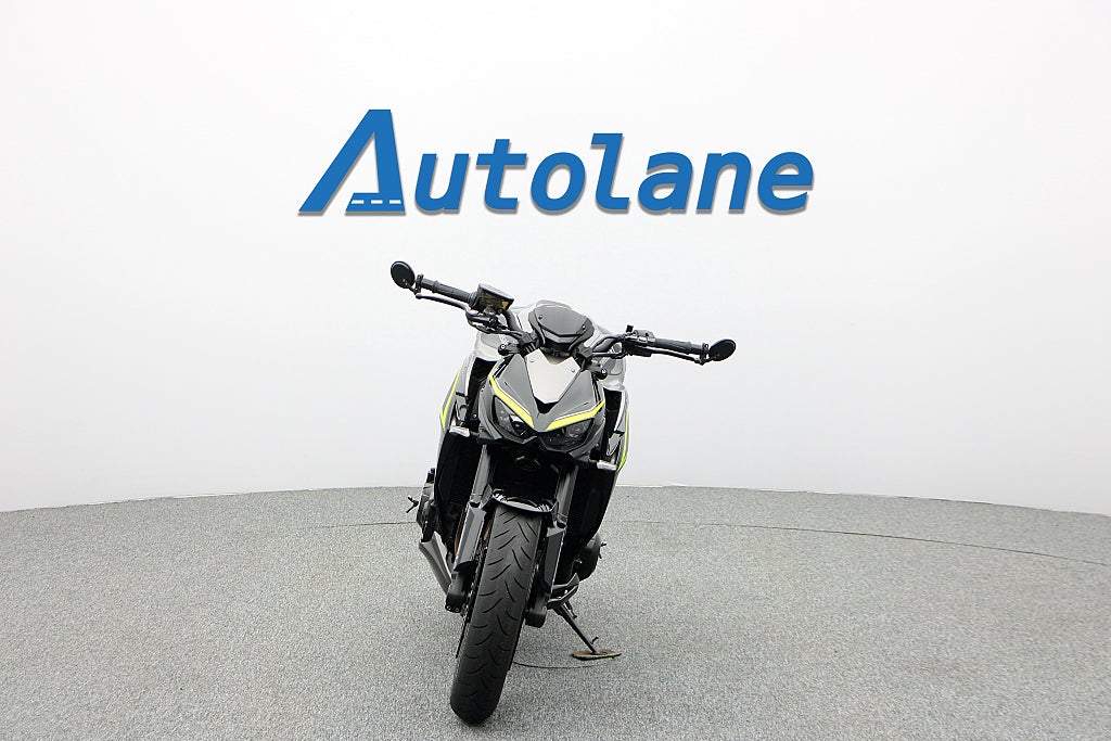 Kawasaki Z1000 R-Edition *Öhlins Vance&Hines Nyservad