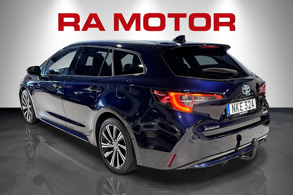 Toyota Corolla Touring Sports Hybrid Style Drag Teknikpkt Garanti 2021